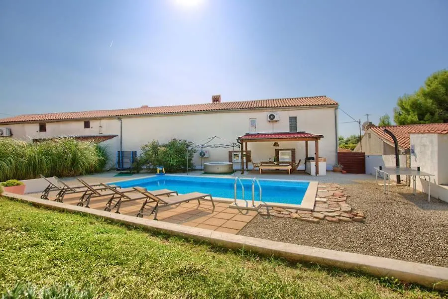 Villa John Pula Croatia